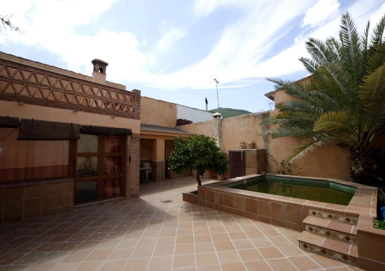 Villa Villen Moclin Bagian luar foto