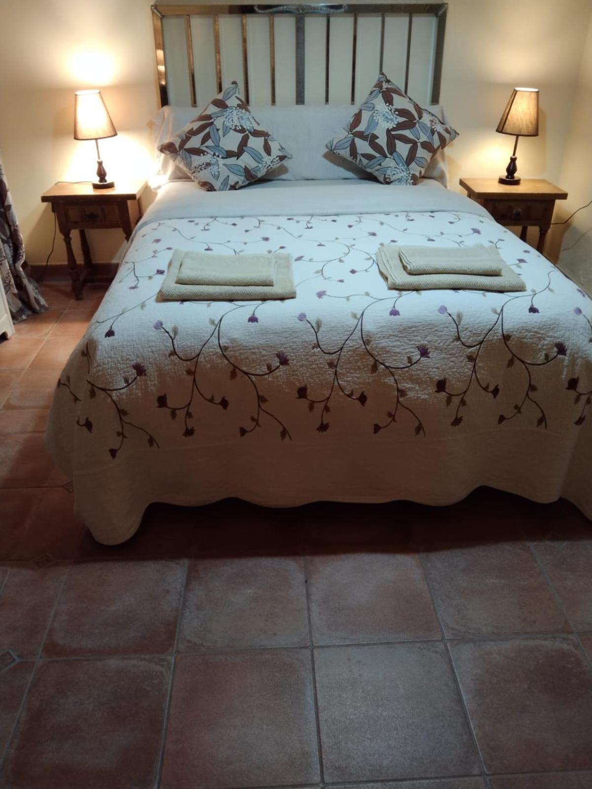 Villa Villen Moclin Bagian luar foto